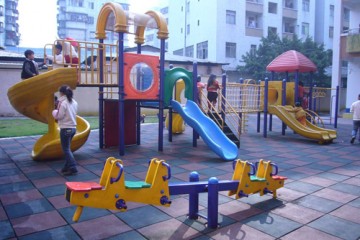 School Playground Equipment School Playground Equipment