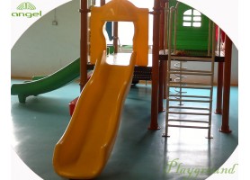 Are Children Friendlier in Outdoor Playground than School? Are Children Friendlier in Outdoor Playground than School?