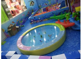 Run and play at second hand indoor play equipment