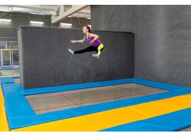 Trampoline Park Tricks! Flip-out