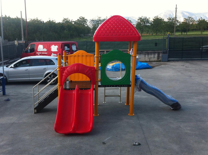 Toddler jungle gym in Italy