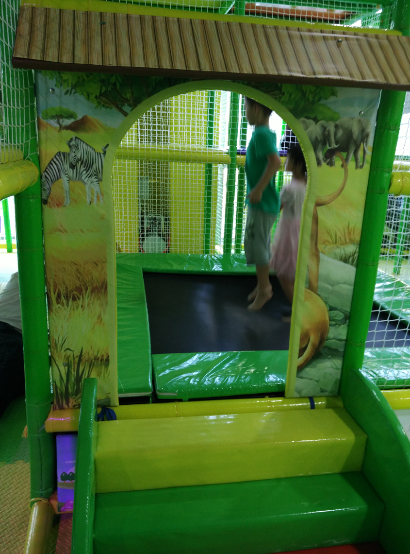 Project of indoor play centre