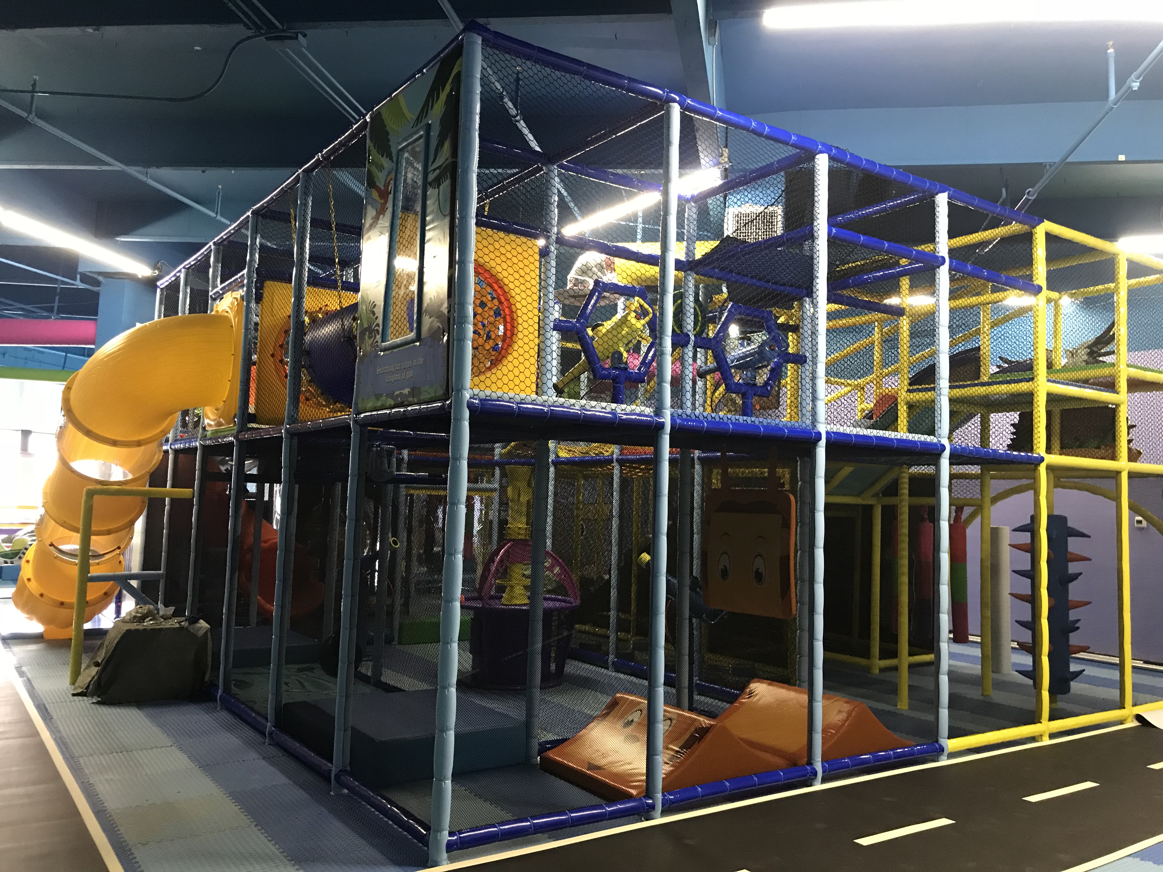 kids indoor playground